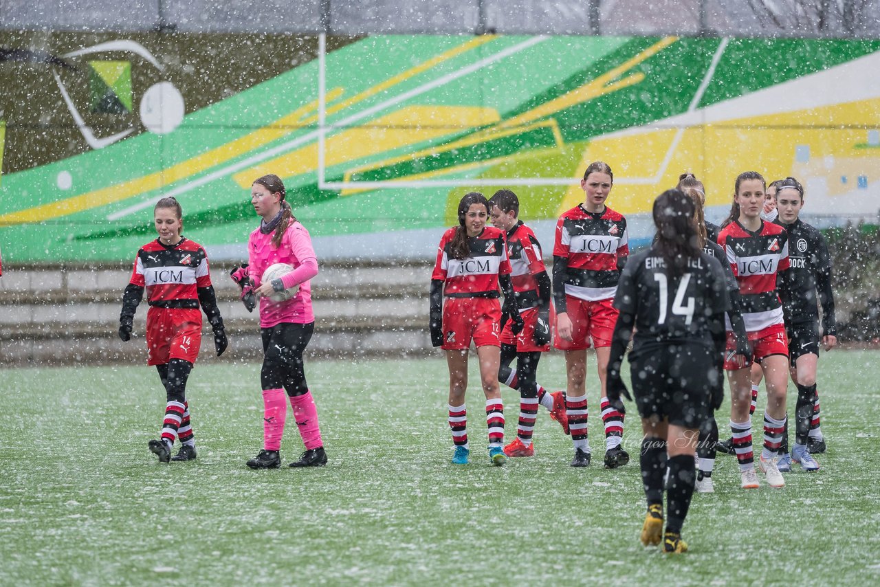 Bild 315 - wBJ Altona 93 - Eimsbuettel : Ergebnis: 1:5